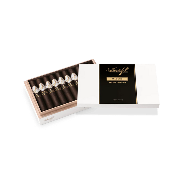 Davidoff Maduro Short Corona Cigar