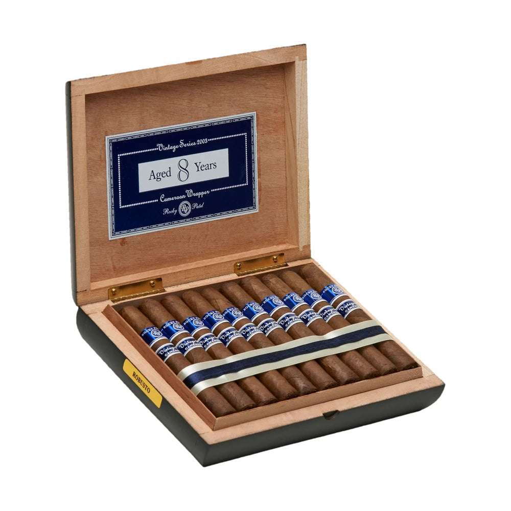 Rocky Patel Vintage 2003 – Six by Sixty