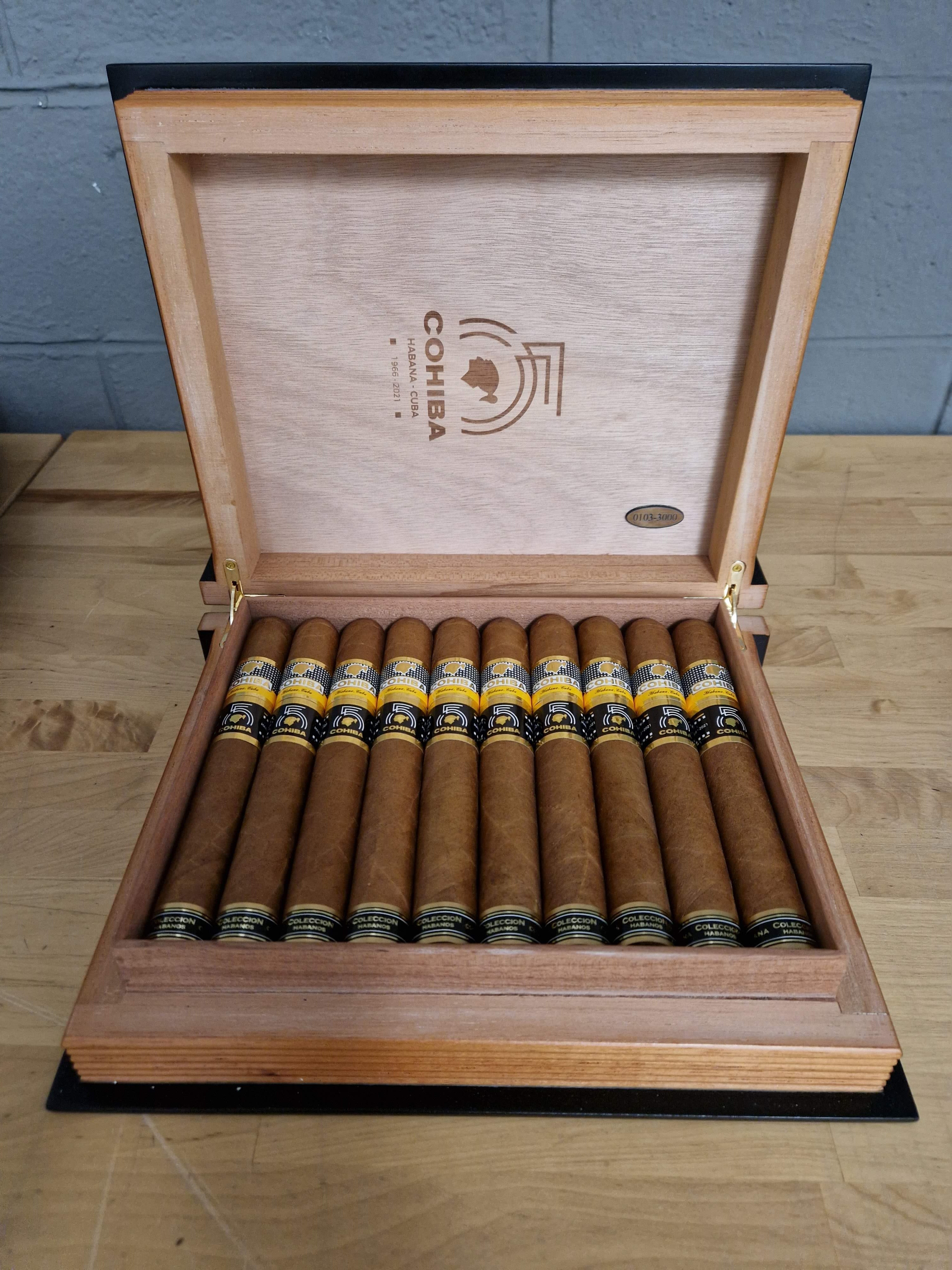 Cohiba Ideales Coleccion Habanos Book Humidor Open Top