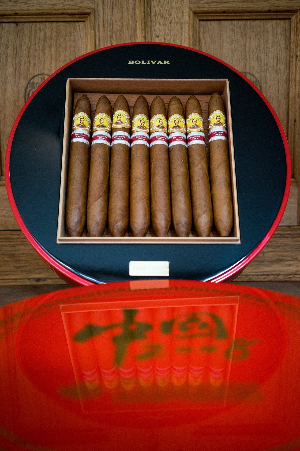Image of the Bolivar Armonías Cigar (Ex. China 2008) for sale